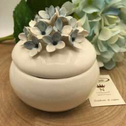 Scatola Tonda con Ortensie Porcellana Capodimonte