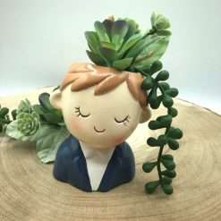 Bomboniera Comunione Matrimonio Boy Portapiantina in Ceramica 7,5x9 - AD Emozioni