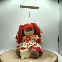 Bambola in Tessuto Pretty Doll con Altalena
